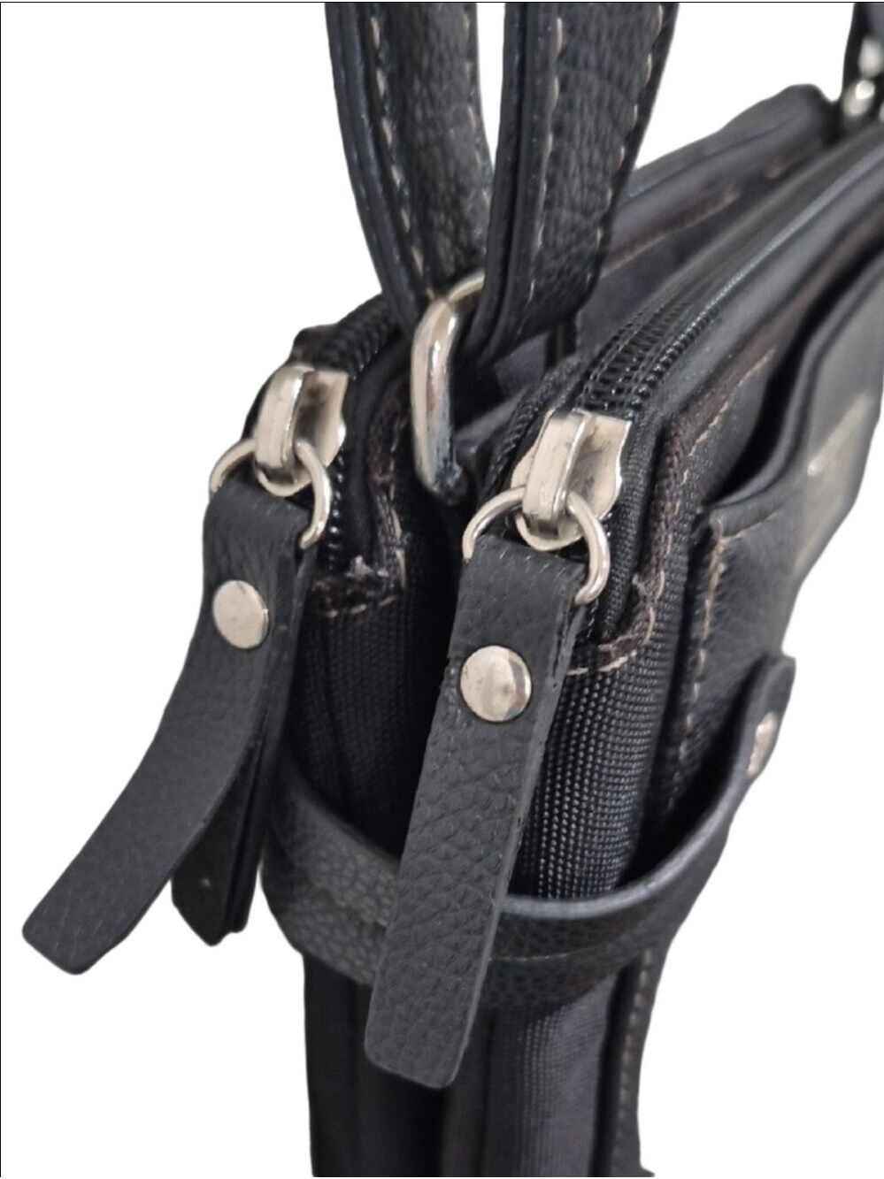 Roots 73 Black Pebbled Vegan Leather Crossbody Bag Triple Zip Multi-Pocket Purse - Picture 6 of 16